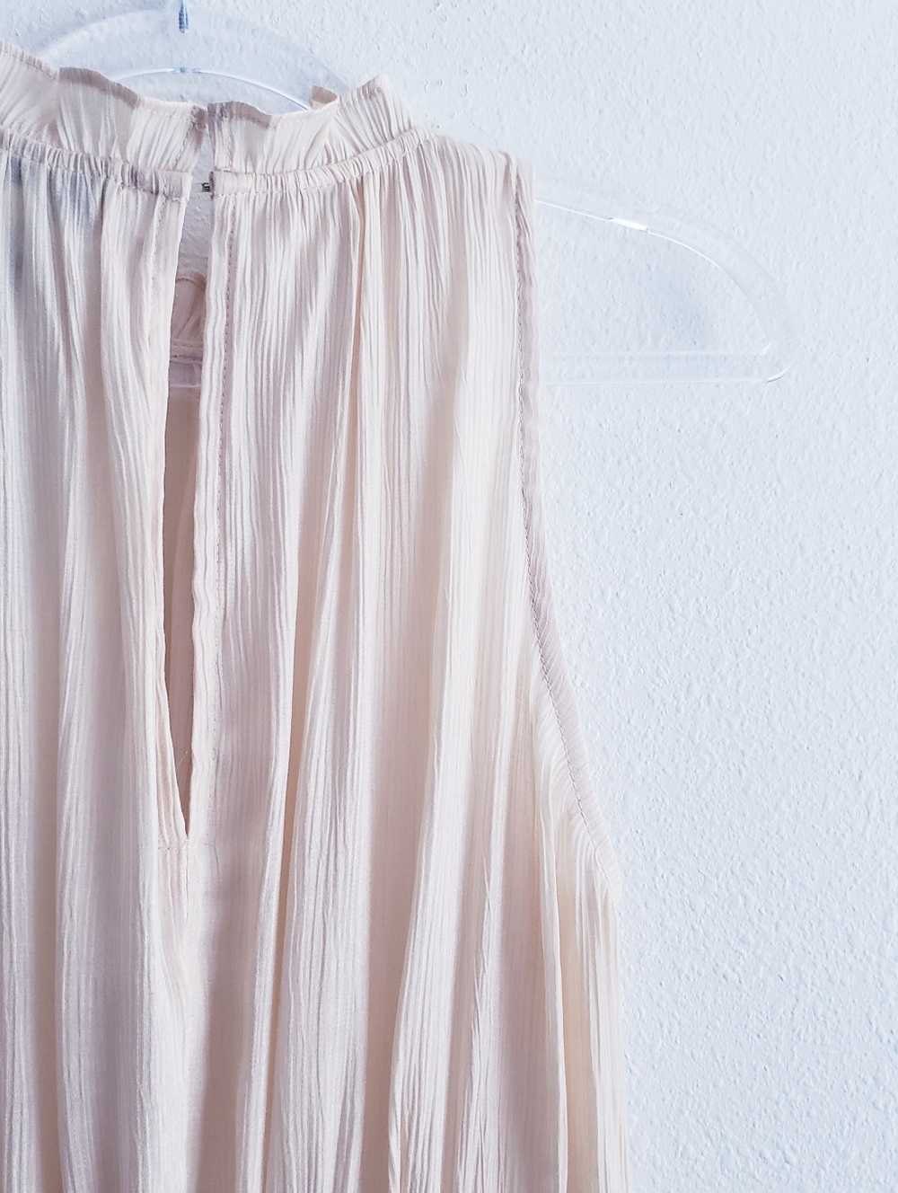 Pinch Tier Ruffle Halter Mini Dress - Picture 7 of 9